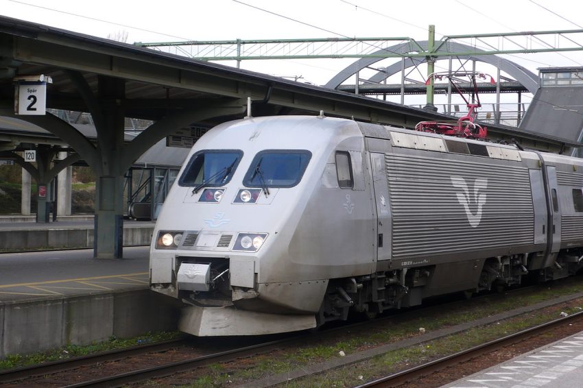 スウェーデン国鉄の「SJ2000（旧X2000）」
